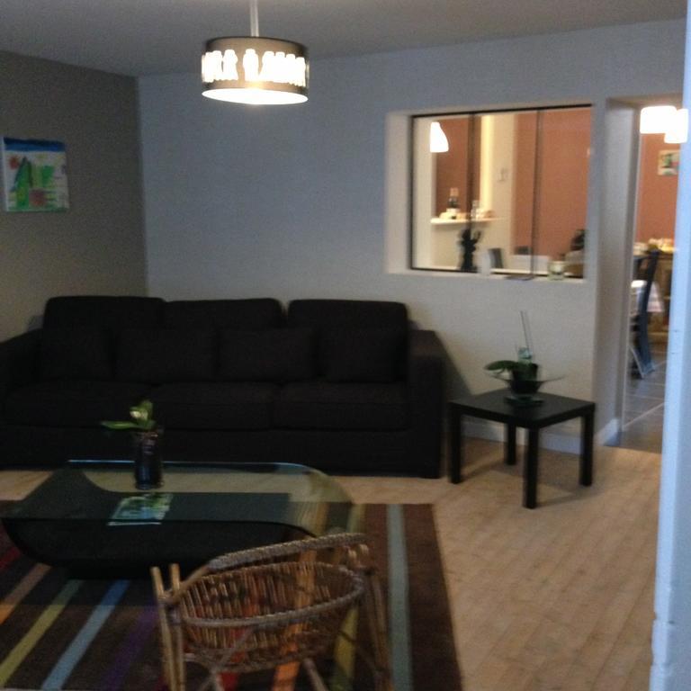 Appartements d'hôtes Santa Giulia Niort Exterior foto